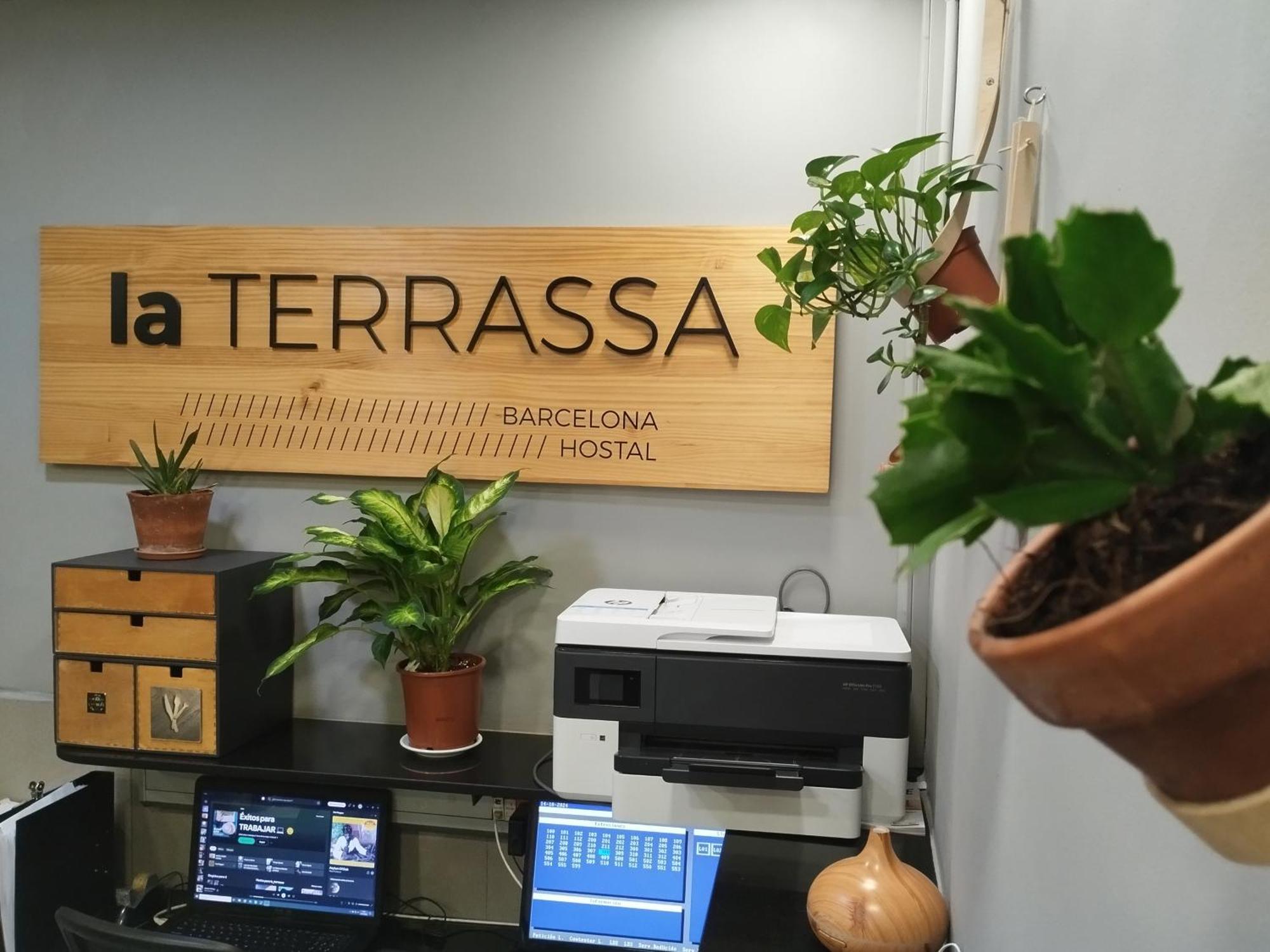Hostal La Terrassa Barcelona Exteriör bild